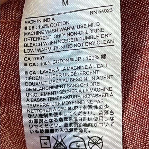 Banana Republic Dress Shirt - Picture 6 of 6